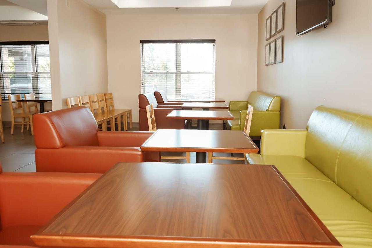 Country Inn & Suites By Radisson, Myrtle Beach, Sc Socastee Buitenkant foto